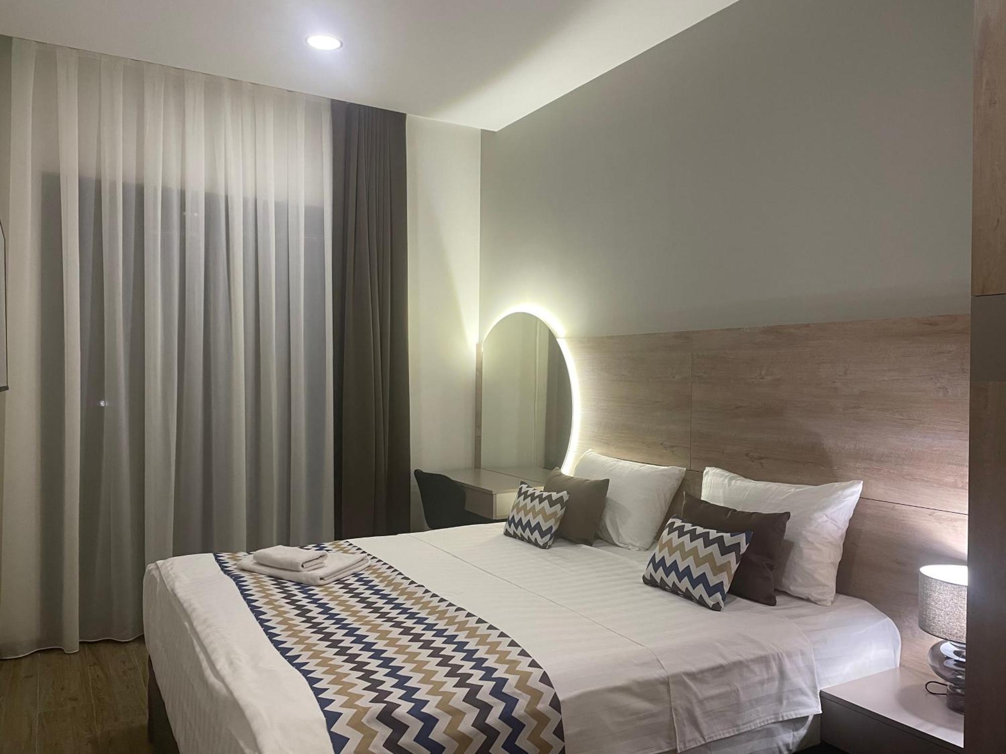 4Guest Hotel Yerevan Ngoại thất bức ảnh