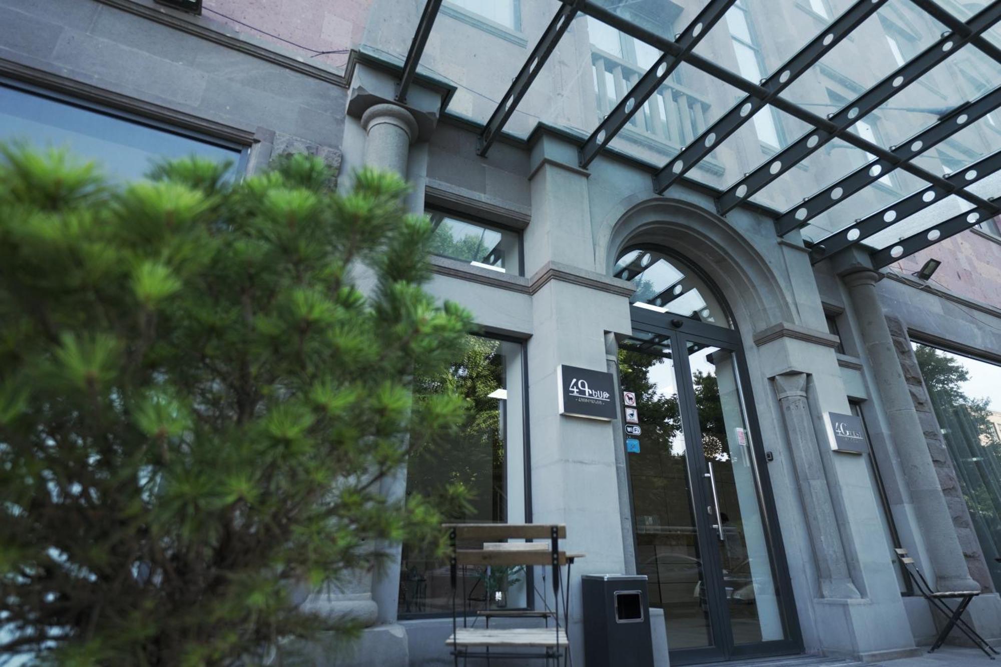 4Guest Hotel Yerevan Ngoại thất bức ảnh