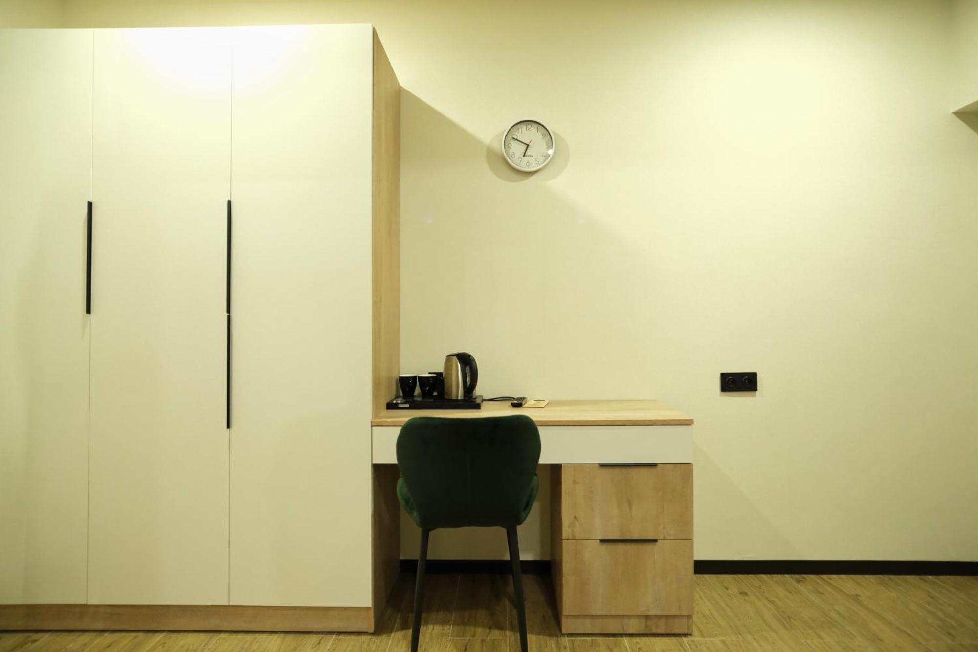 4Guest Hotel Yerevan Ngoại thất bức ảnh